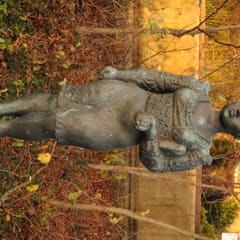 Statue