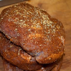 Tymian, rosmarin, etc. on ham