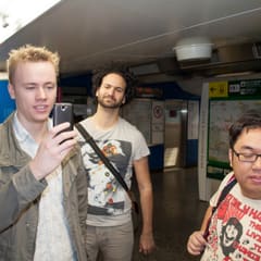 Waiting for the Metro