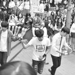 Seoul k-pop dance off
