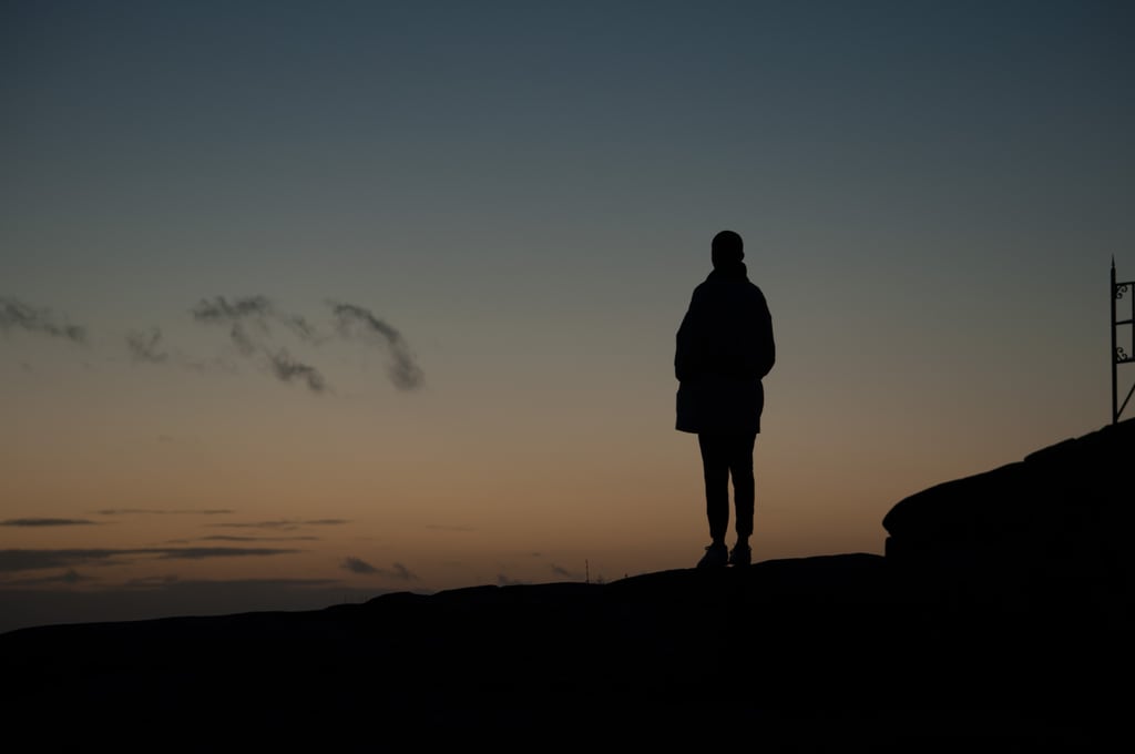 Girl siluette in sunset