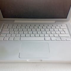 MacBook discoloration