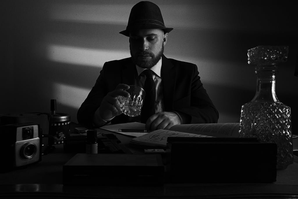 Private Investigator - Gilles