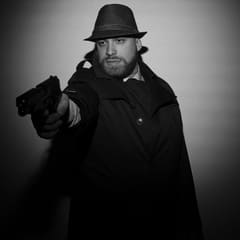 Private Investigator - Gilles