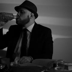 Private Investigator - Gilles