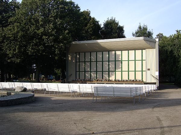 Freiluftbühne