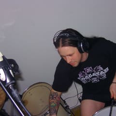 Micke ohne Hose