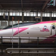 Hello Kitty Shinkansen - Osaka Japan 2020