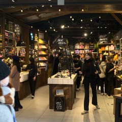 Shopping in Osaka Japan 2020