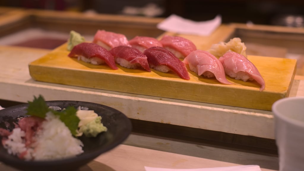 Sushi at Tsukiji Itadori Bekkan - Tsukiji Market - Tokyo Japan 2020 (2)