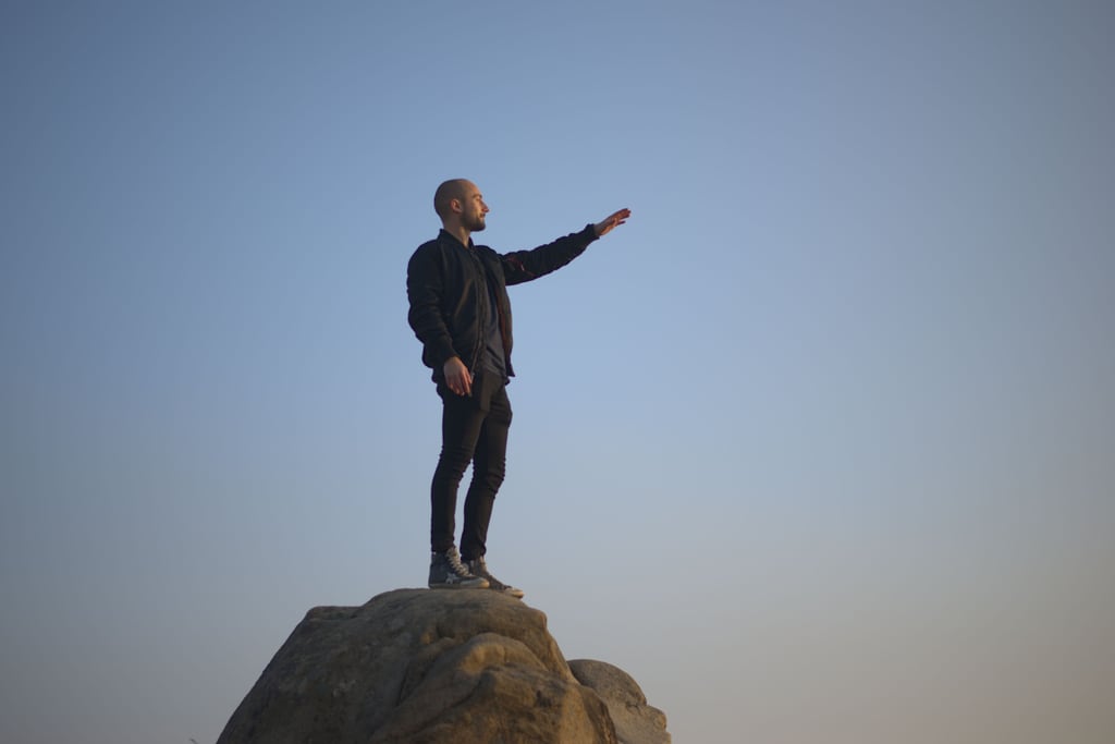 gordan-pointing