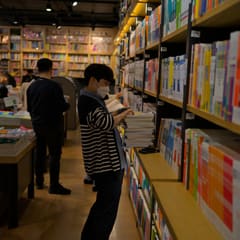 Hyundai-Bookstore_0005
