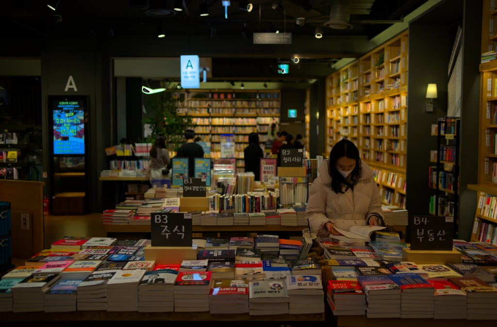 Hyundai-Bookstore_0008