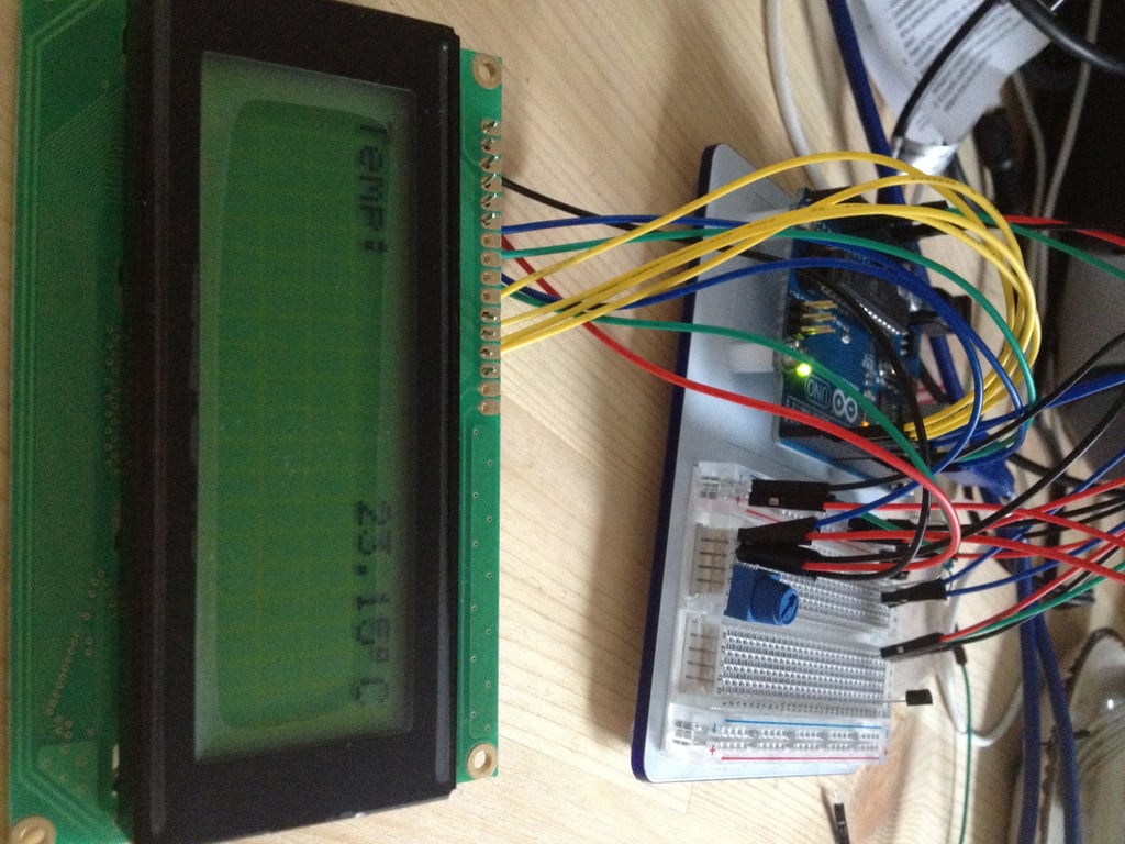Arduino showing temperature